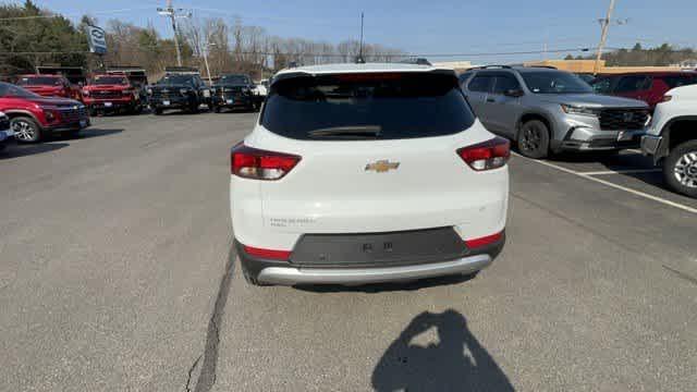 new 2026 Chevrolet TrailBlazer car, priced at $30,356