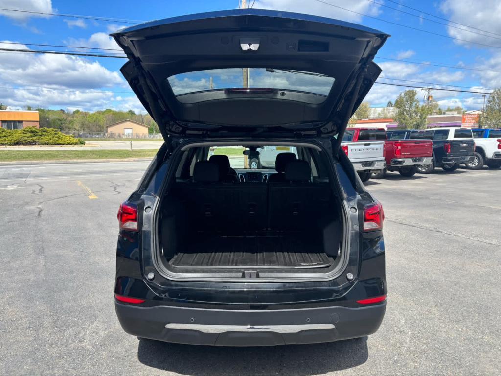 used 2023 Chevrolet Equinox car, priced at $21,474