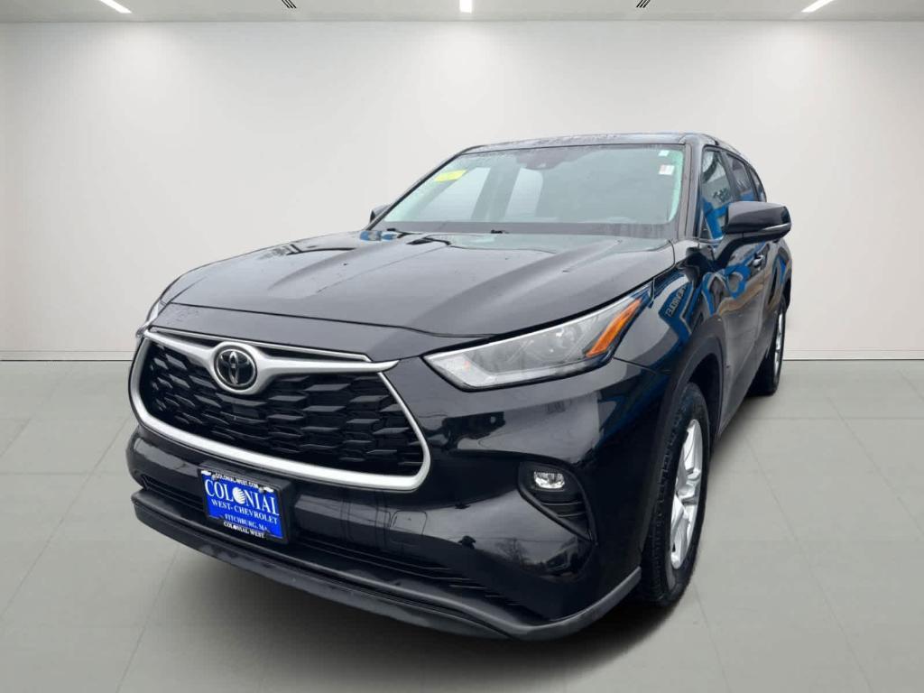 used 2023 Toyota Highlander car, priced at $32,975
