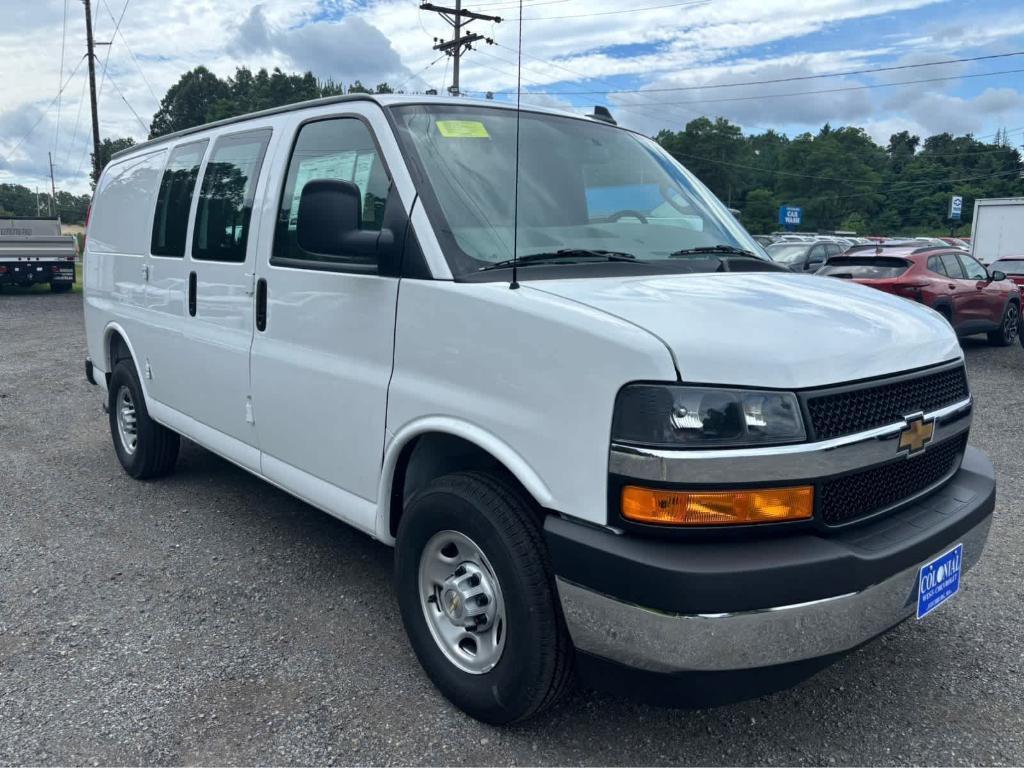 new 2025 Chevrolet Express 2500 car, priced at $45,521