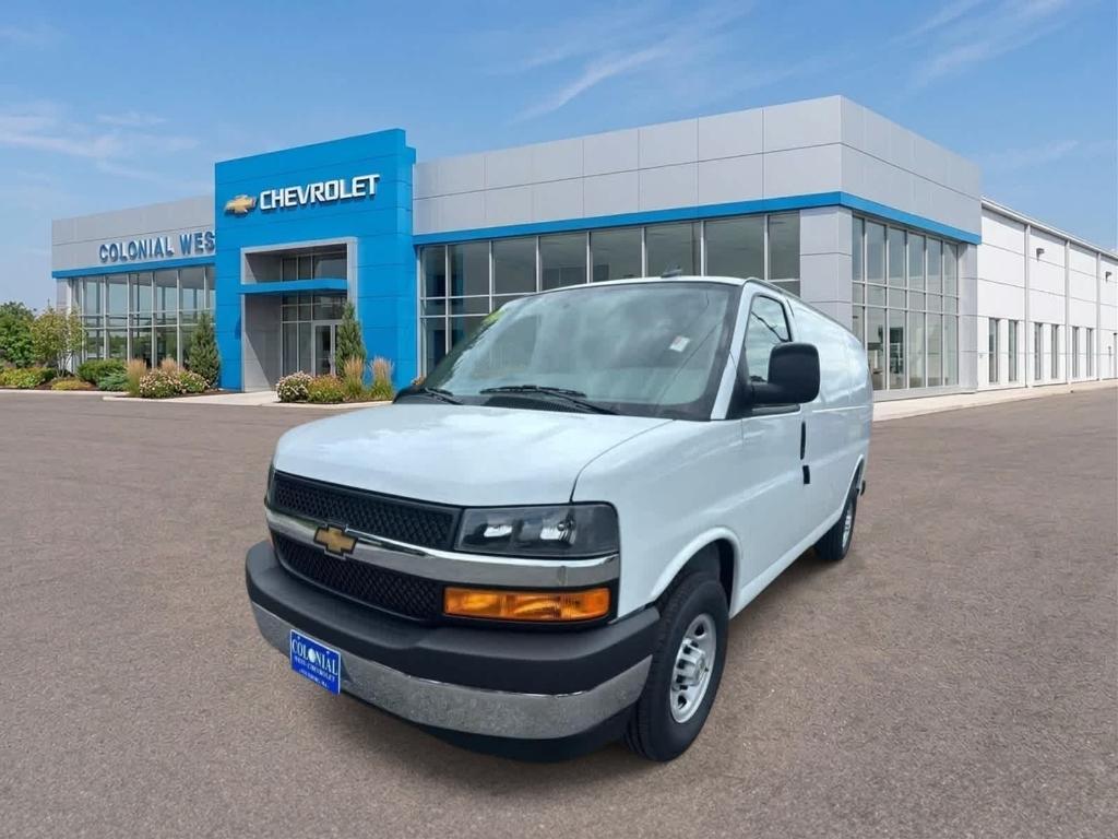 new 2025 Chevrolet Express 2500 car, priced at $45,521