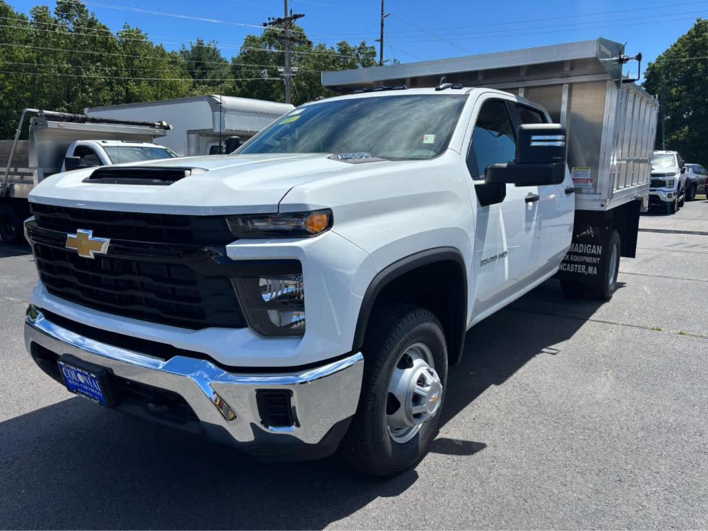 new 2024 Chevrolet Silverado 3500 car, priced at $74,924