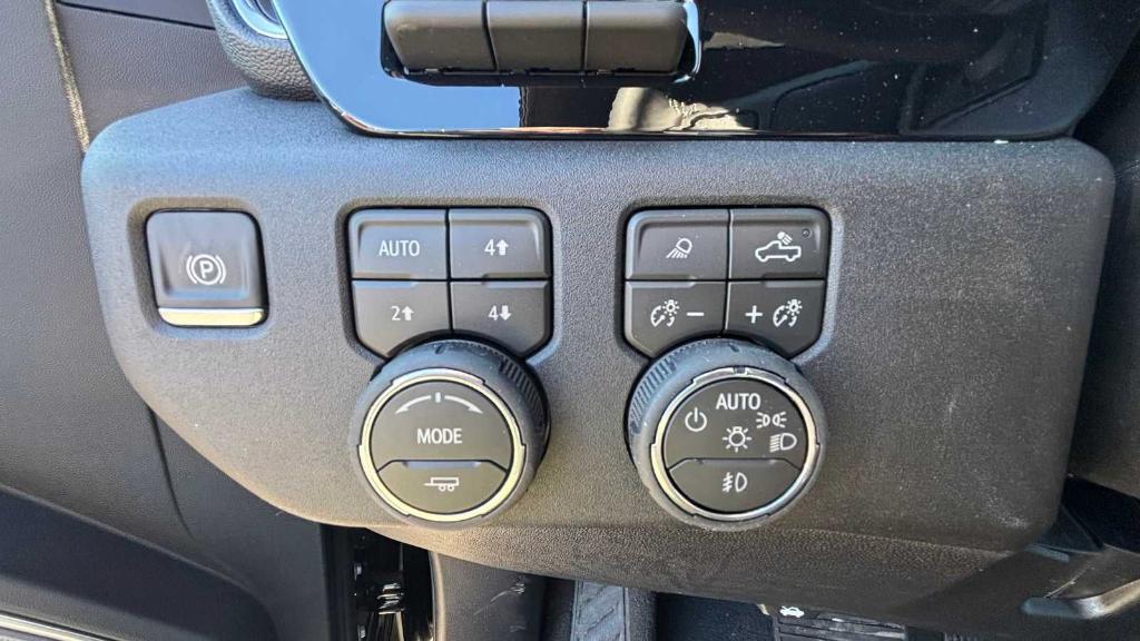 new 2026 Chevrolet Silverado 3500 car, priced at $89,859