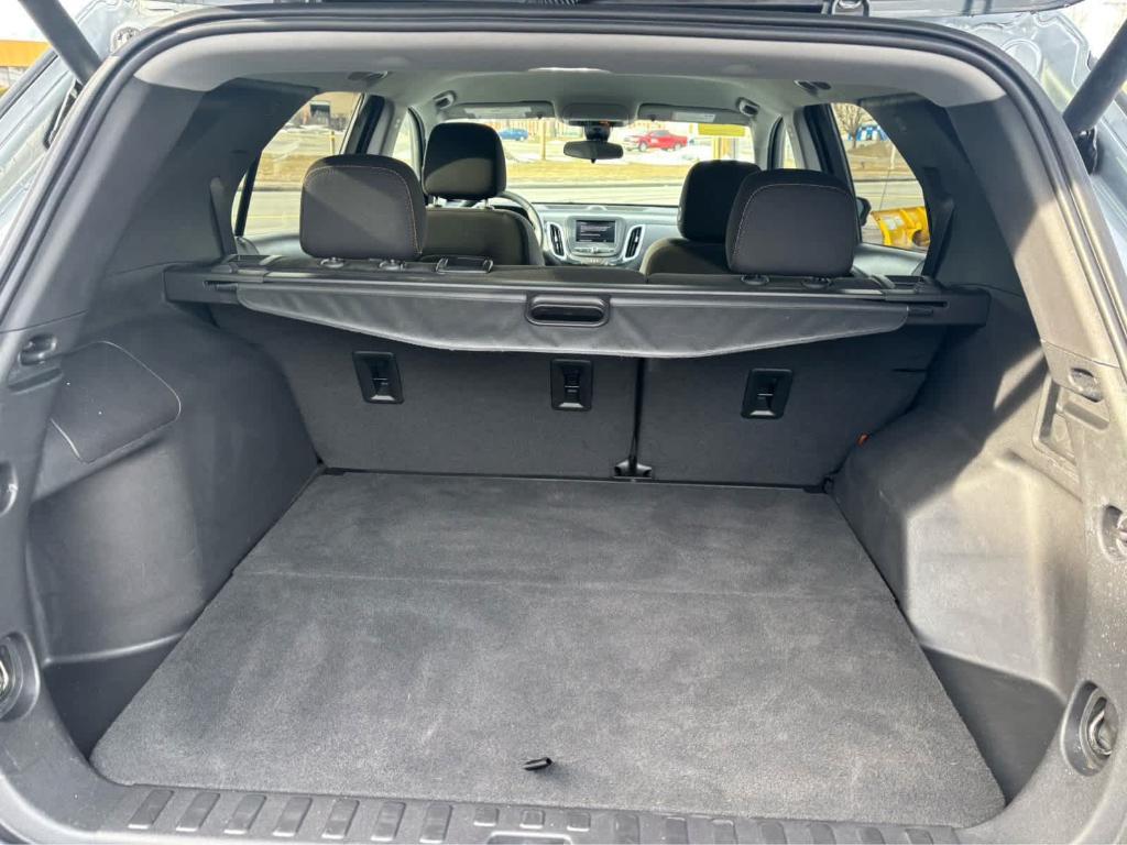 used 2023 Chevrolet Equinox car, priced at $22,975