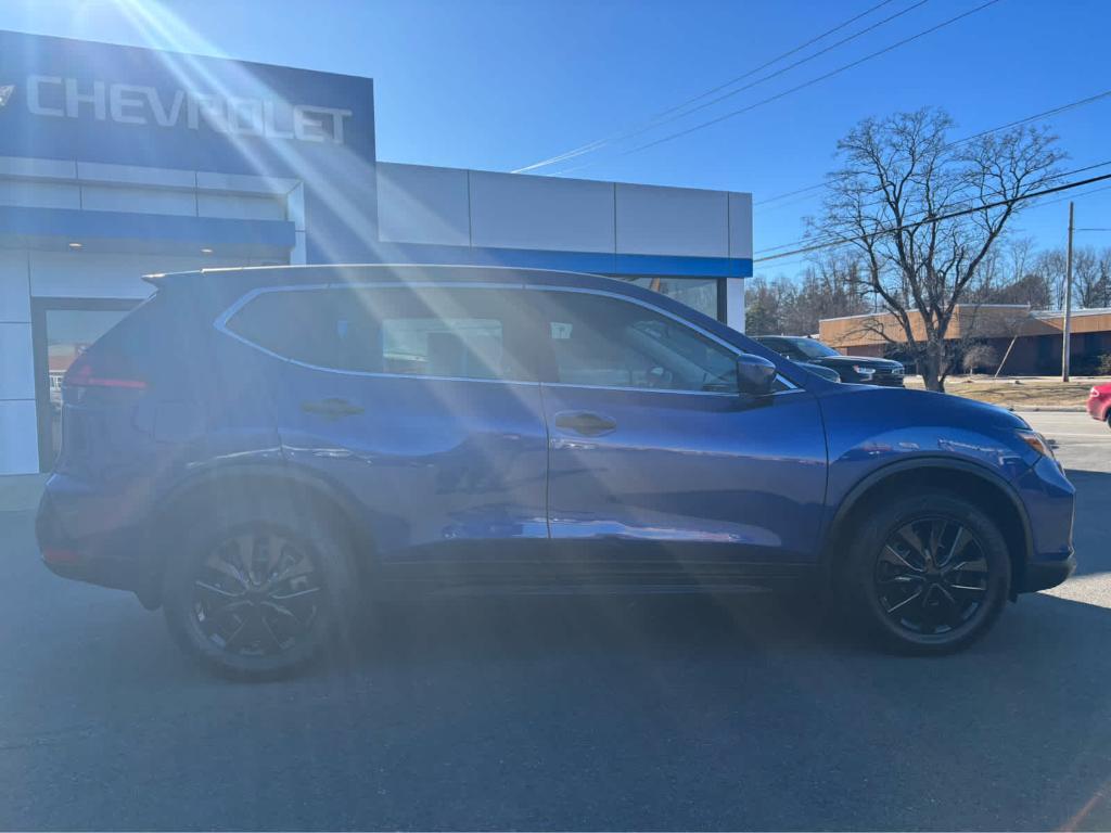 used 2018 Nissan Rogue car, priced at $12,975