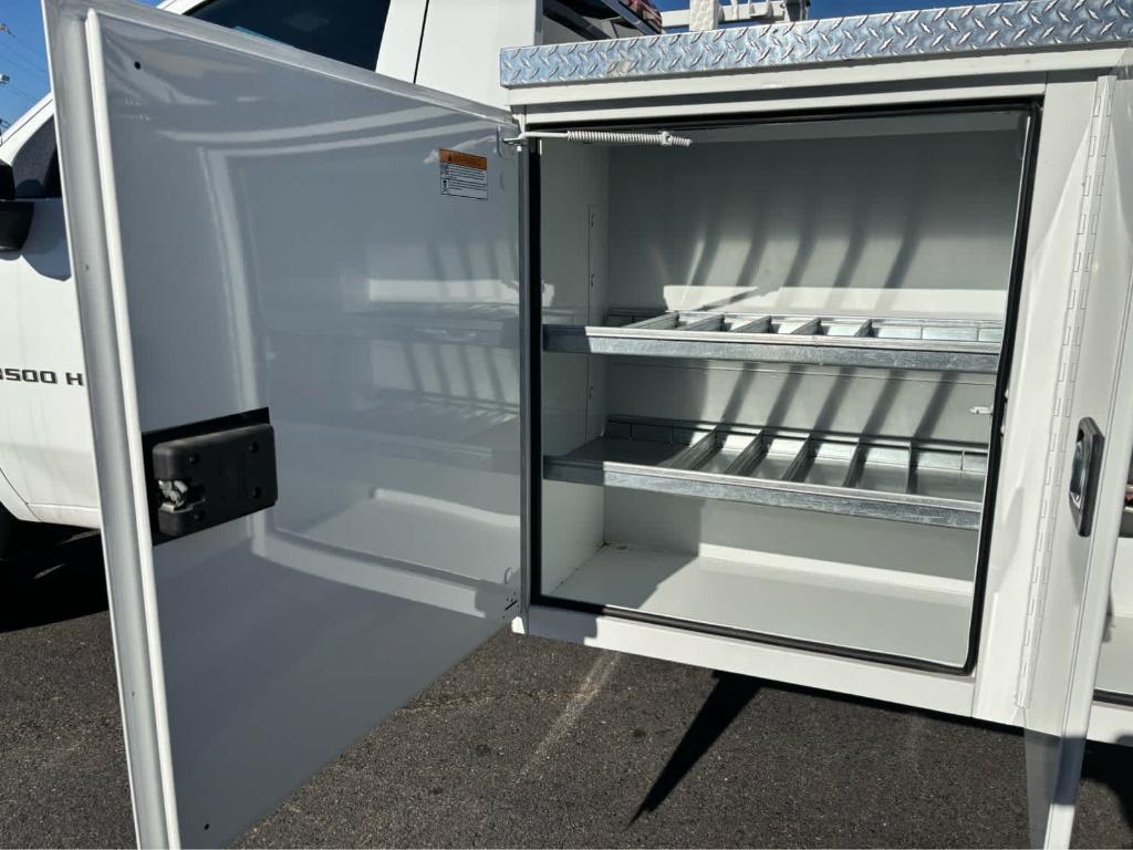 new 2024 Chevrolet Silverado 3500 car, priced at $81,949