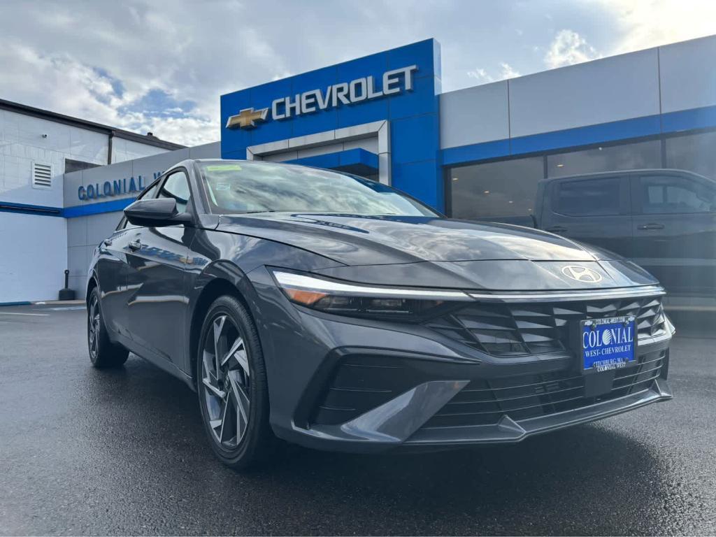 used 2025 Hyundai Elantra car, priced at $20,975