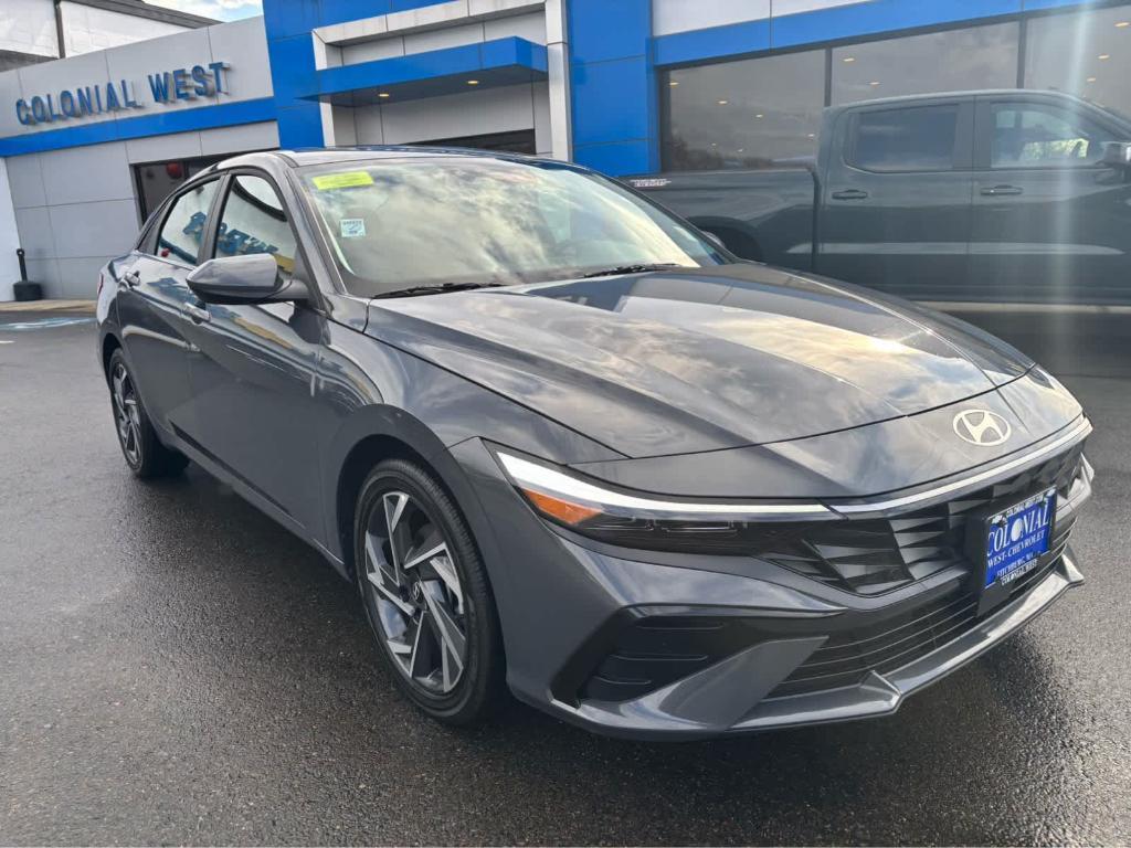used 2025 Hyundai Elantra car, priced at $20,975