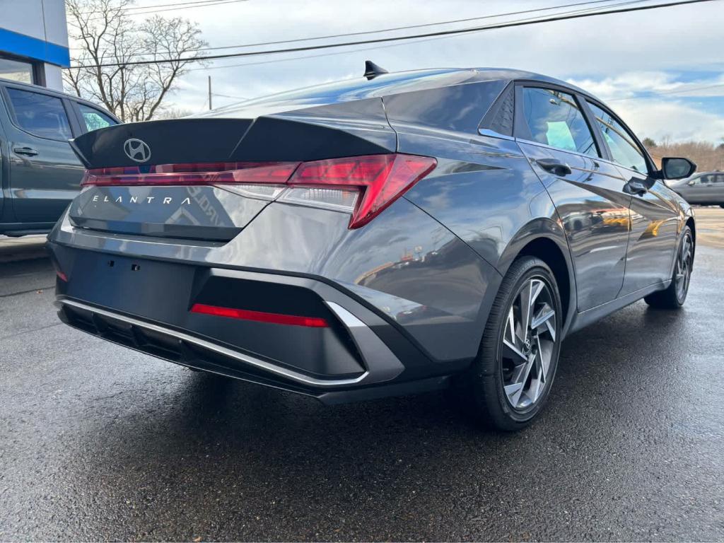 used 2025 Hyundai Elantra car, priced at $20,975