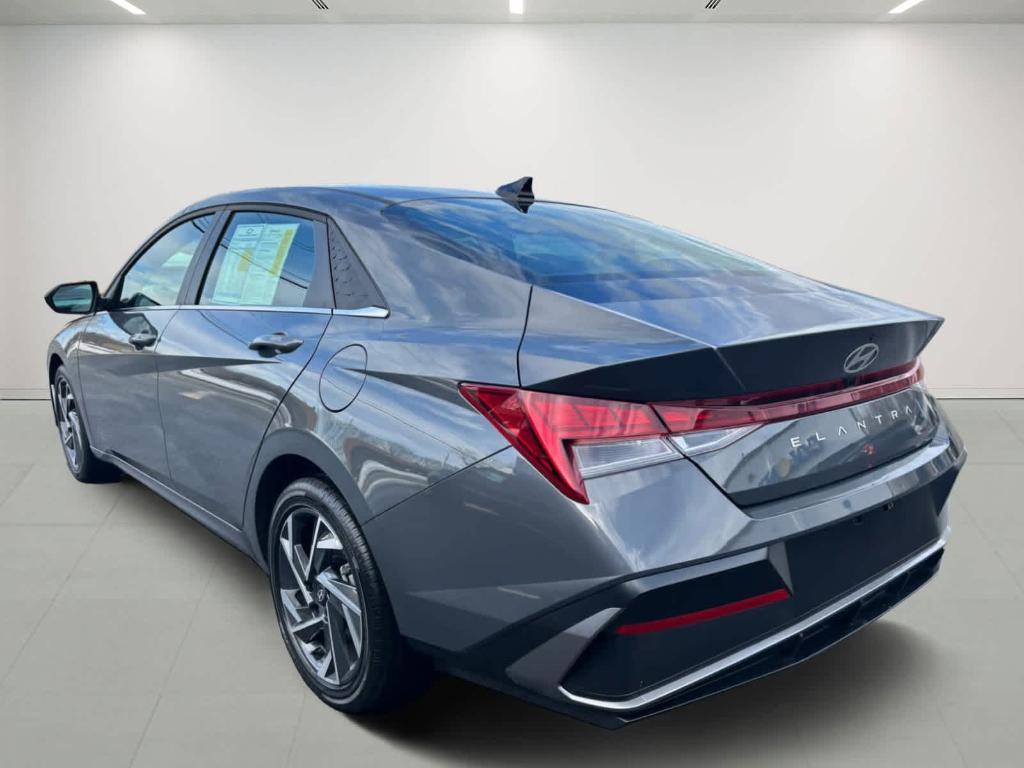 used 2025 Hyundai Elantra car, priced at $20,975