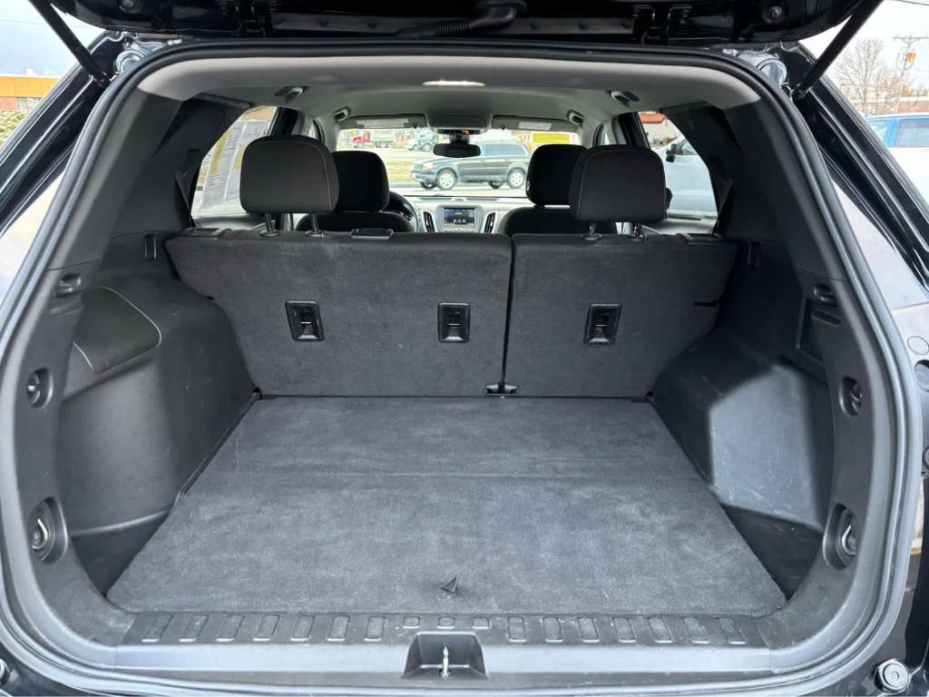 used 2021 Chevrolet Equinox car, priced at $14,975