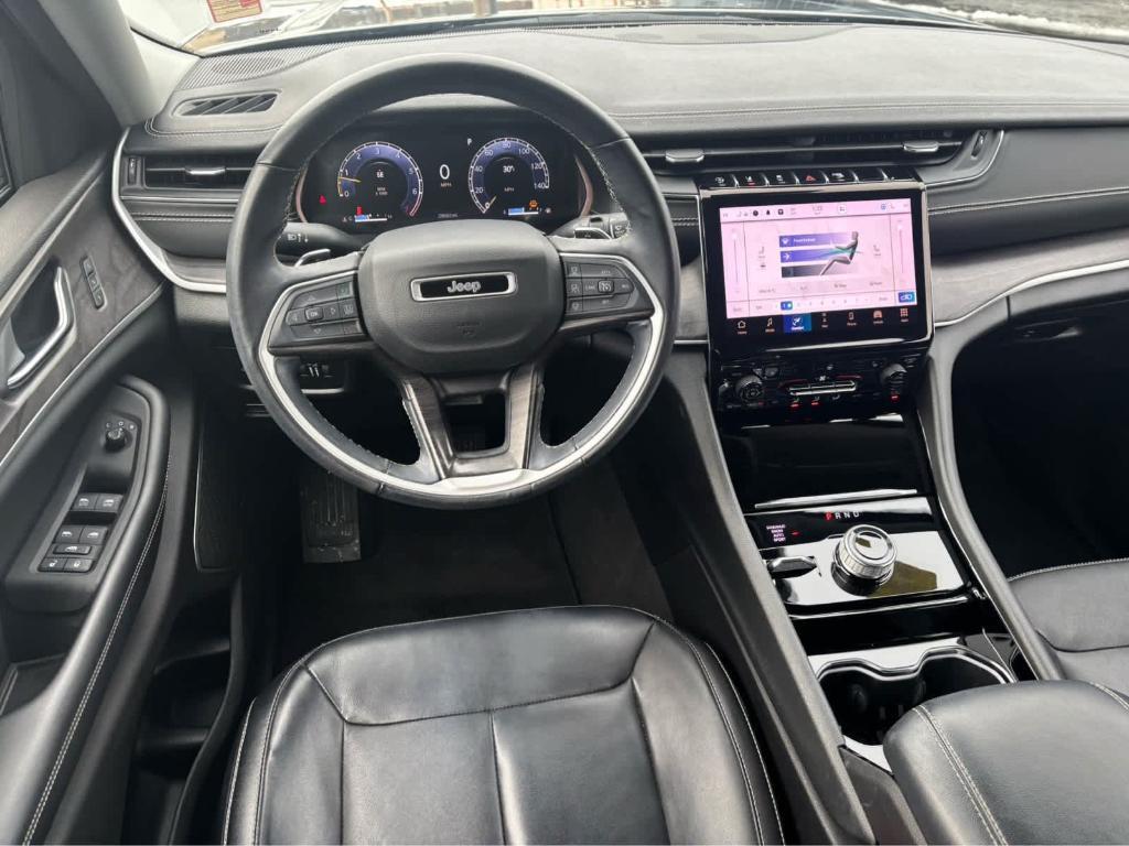 used 2022 Jeep Grand Cherokee car, priced at $29,975