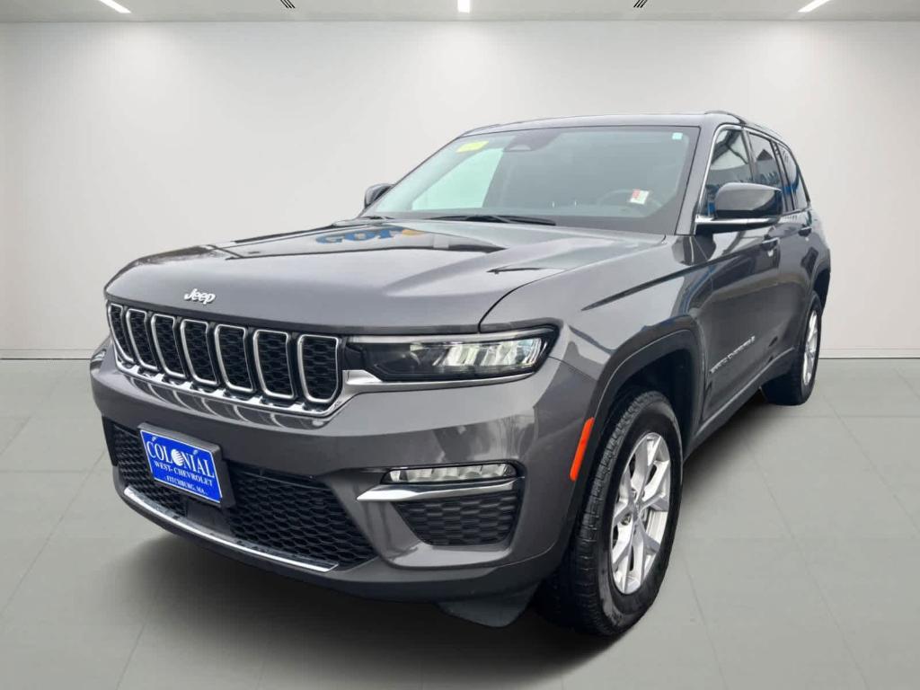 used 2022 Jeep Grand Cherokee car, priced at $29,975