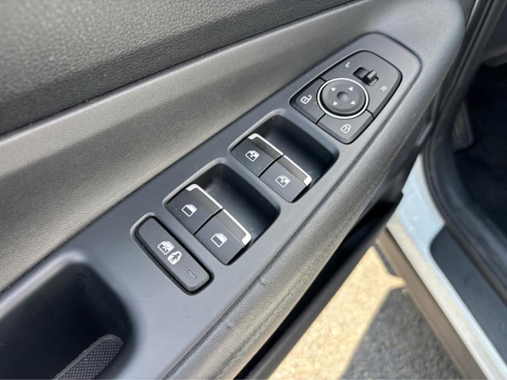 used 2021 Hyundai Santa Fe car, priced at $17,975