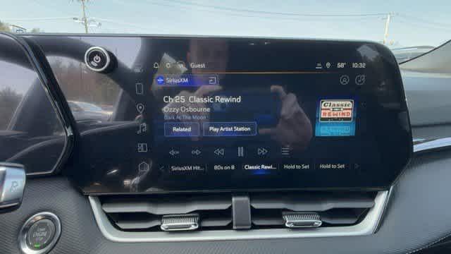 new 2026 Chevrolet Equinox car, priced at $33,044