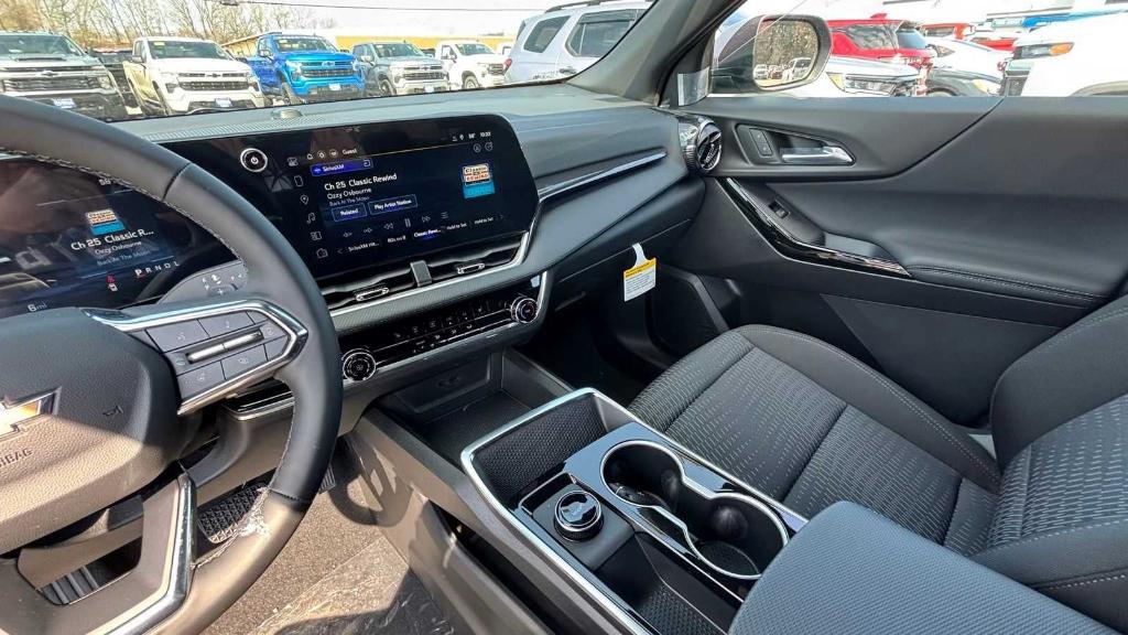 new 2026 Chevrolet Equinox car, priced at $33,543