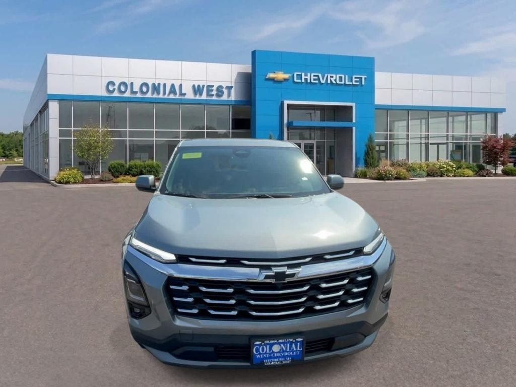 new 2026 Chevrolet Equinox car, priced at $33,543