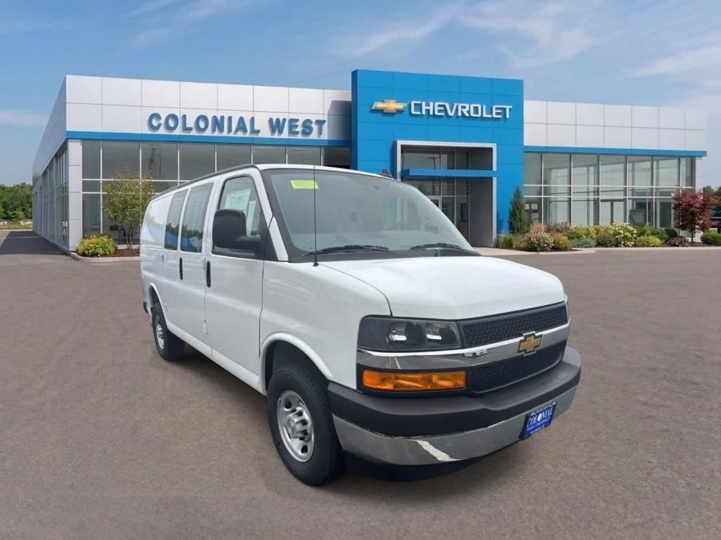 new 2025 Chevrolet Express 2500 car, priced at $42,436