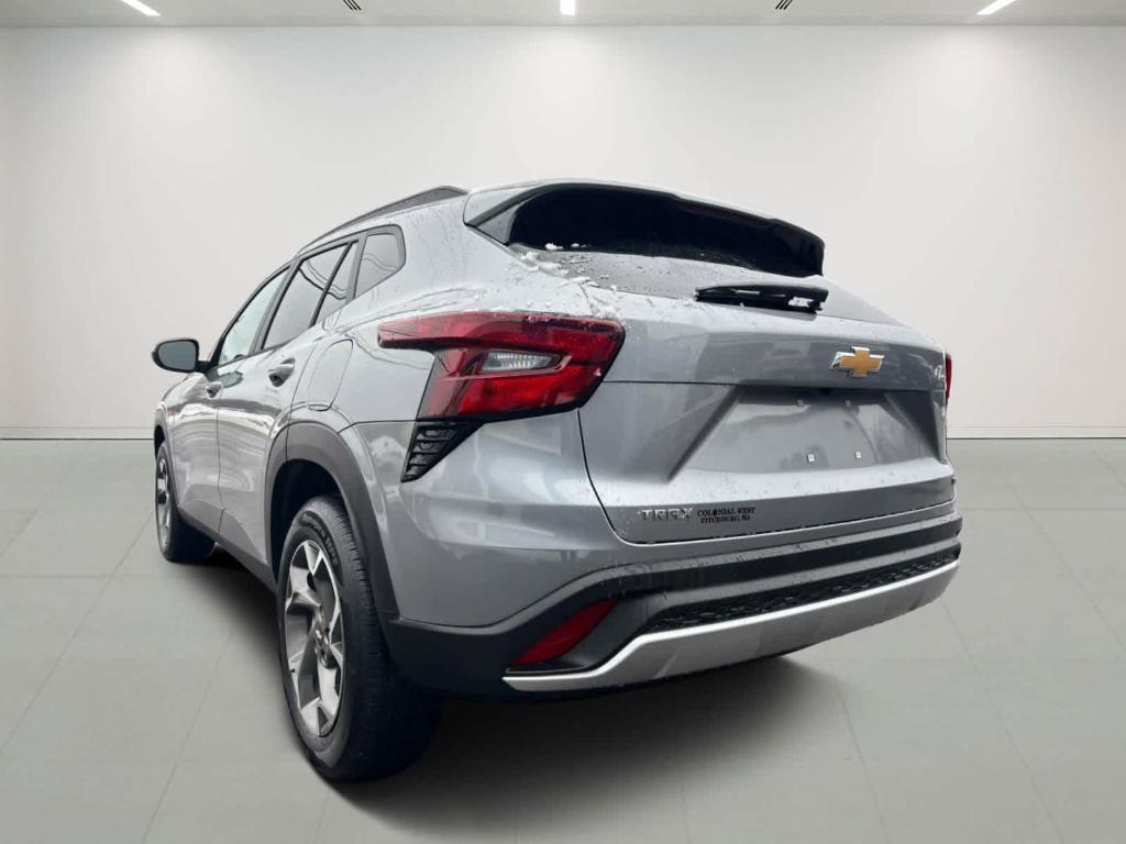 used 2025 Chevrolet Trax car, priced at $23,975