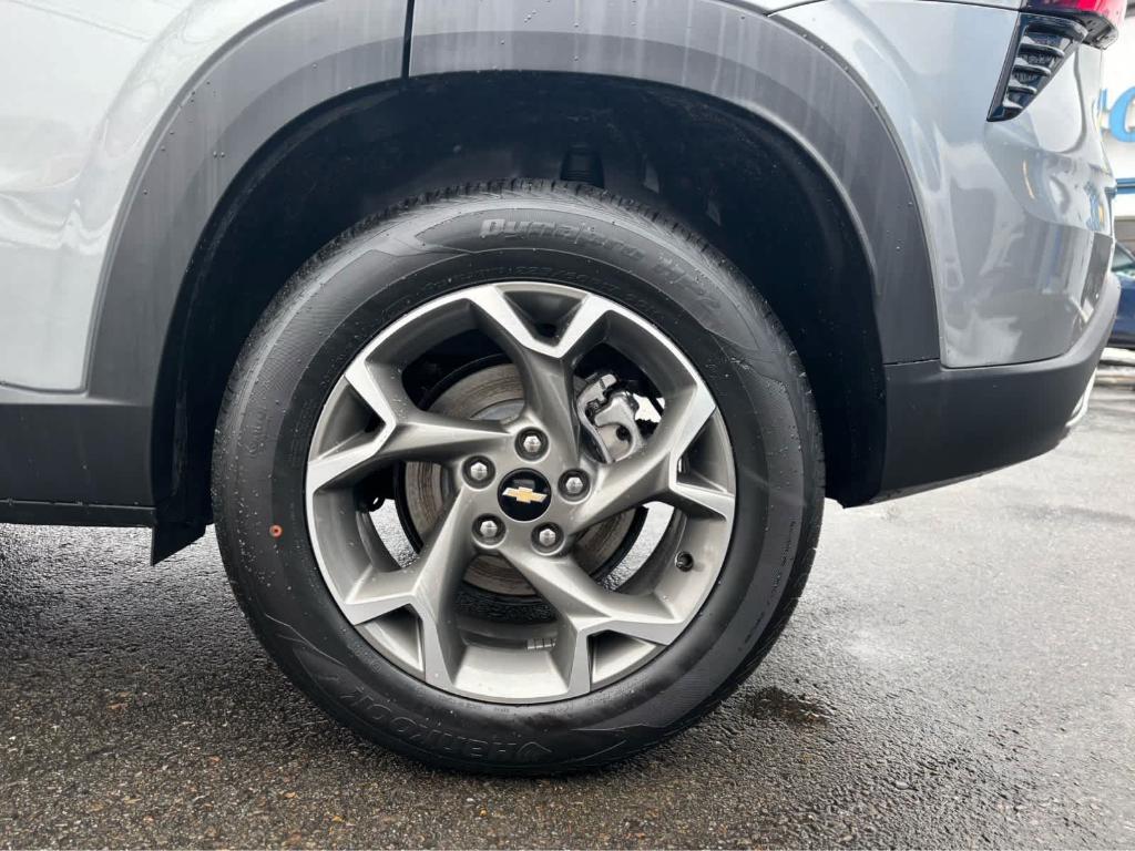 used 2025 Chevrolet Trax car, priced at $23,975