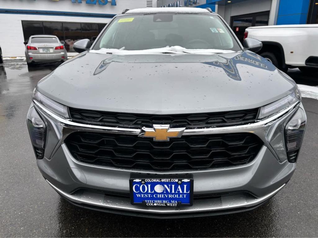 used 2025 Chevrolet Trax car, priced at $23,975