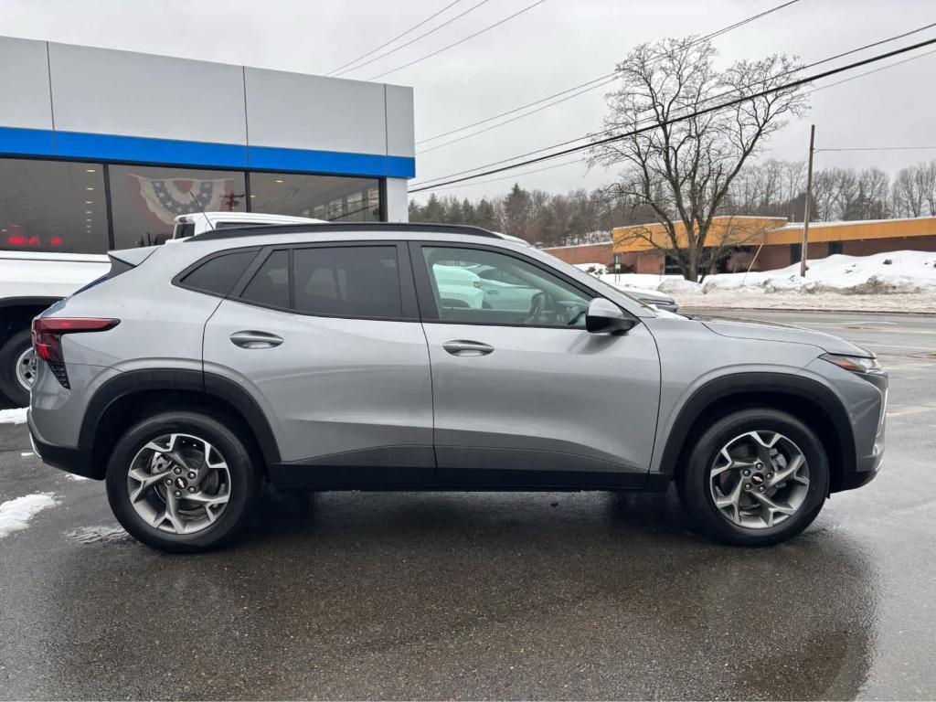 used 2025 Chevrolet Trax car, priced at $23,975