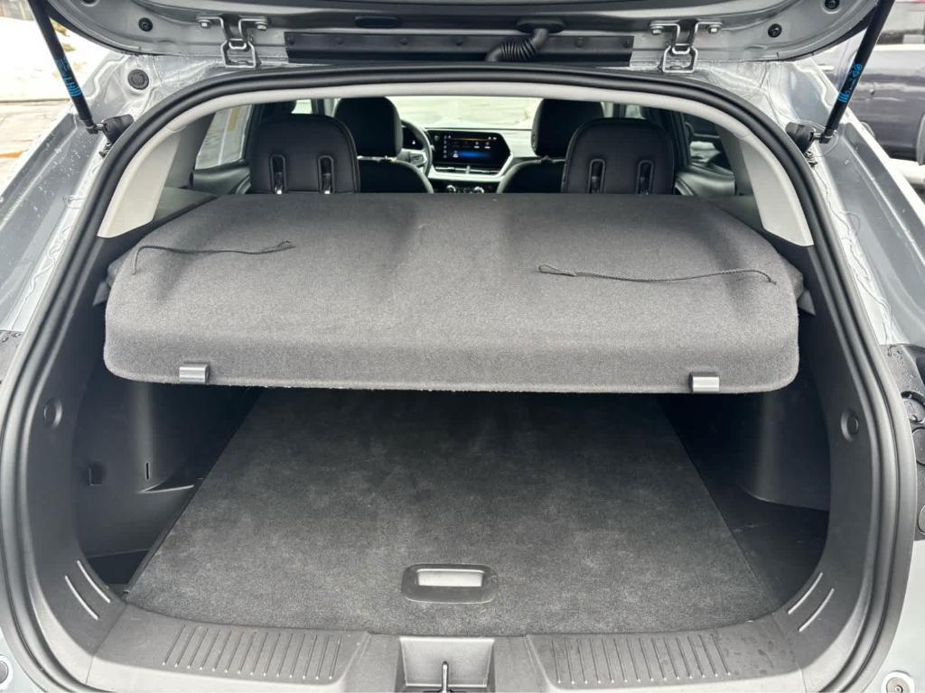 used 2025 Chevrolet Trax car, priced at $23,975