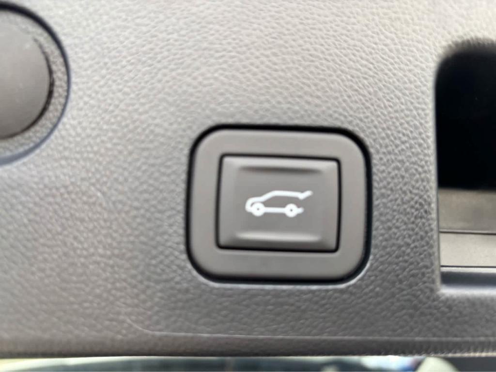 new 2025 Chevrolet Equinox car, priced at $29,342