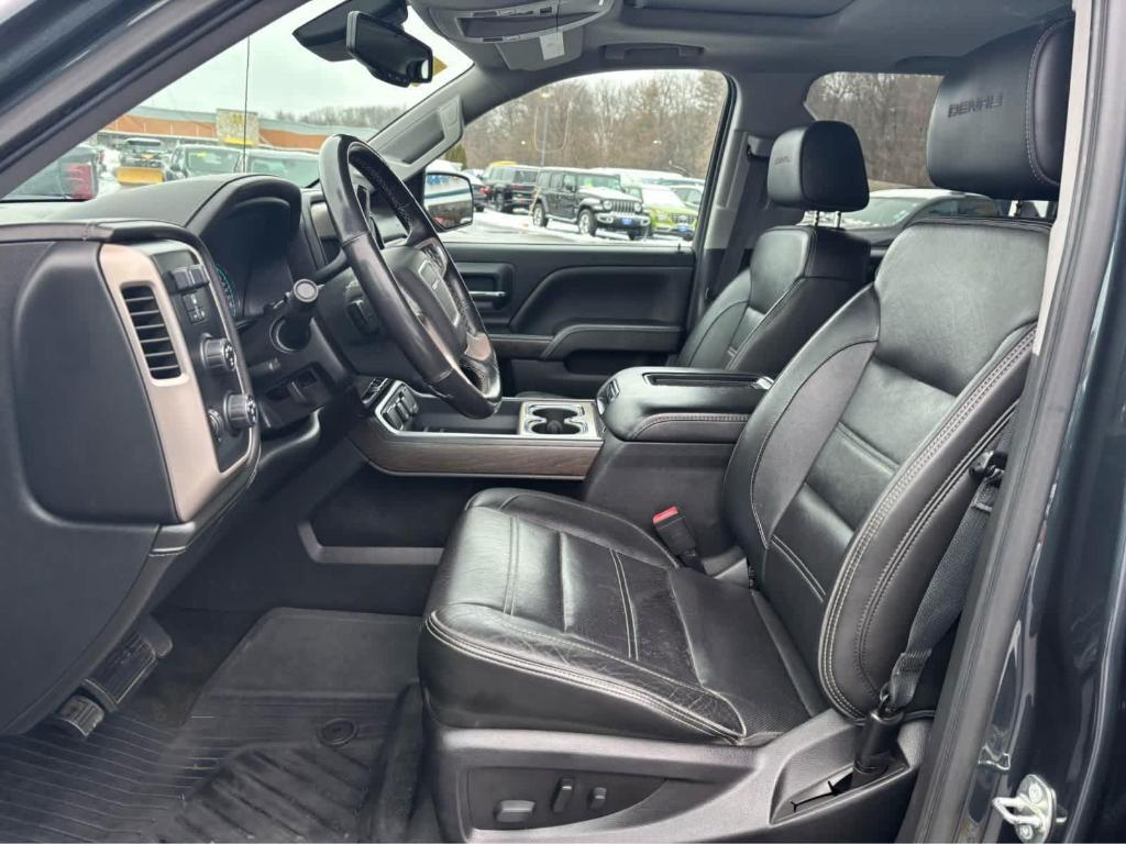 used 2018 GMC Sierra 1500 car, priced at $32,474
