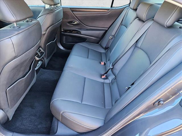 used 2022 Lexus ES 350 car, priced at $35,791