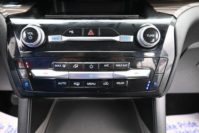 used 2023 Ford Explorer car, priced at $29,000