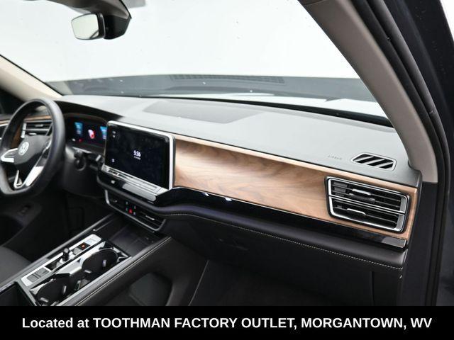 used 2024 Volkswagen Atlas car, priced at $25,998