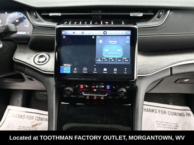 used 2024 Jeep Grand Cherokee L car, priced at $30,484