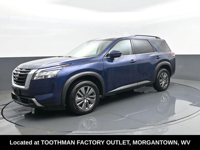 used 2025 Nissan Pathfinder car, priced at $29,084