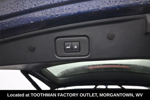 used 2025 Nissan Pathfinder car, priced at $29,084