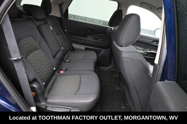 used 2025 Nissan Pathfinder car, priced at $29,084