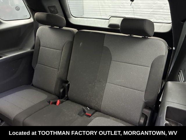 used 2023 Chevrolet Traverse car, priced at $26,242