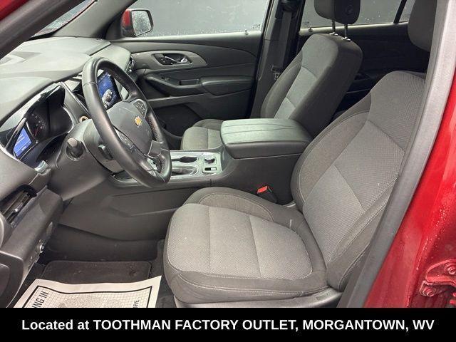 used 2023 Chevrolet Traverse car, priced at $26,242