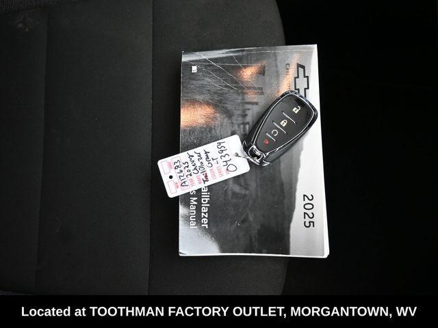 used 2025 Chevrolet TrailBlazer car, priced at $22,568