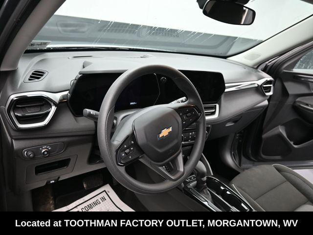 used 2025 Chevrolet TrailBlazer car, priced at $22,568
