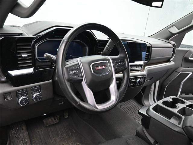 used 2023 GMC Sierra 1500 car, priced at $39,387