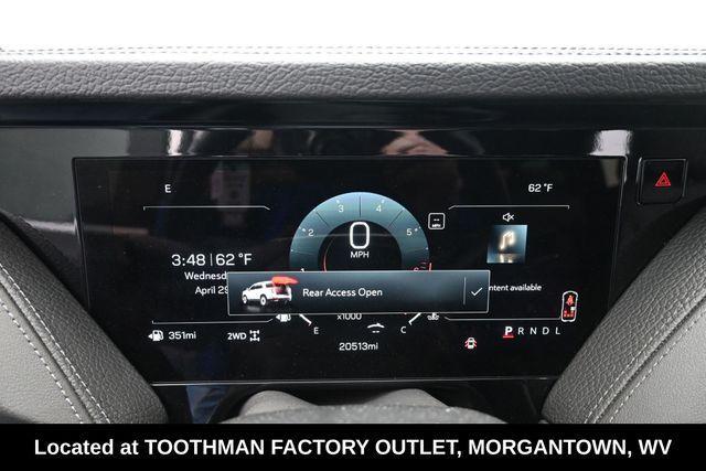 used 2025 GMC Yukon XL car, priced at $65,687
