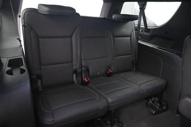used 2025 GMC Yukon XL car, priced at $65,687