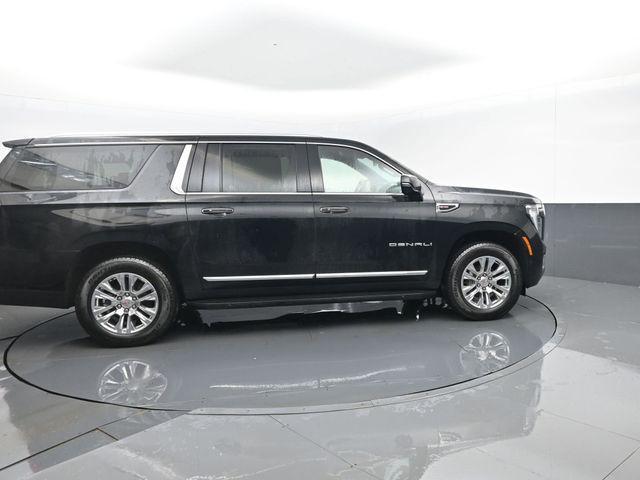 used 2025 GMC Yukon XL car, priced at $65,687