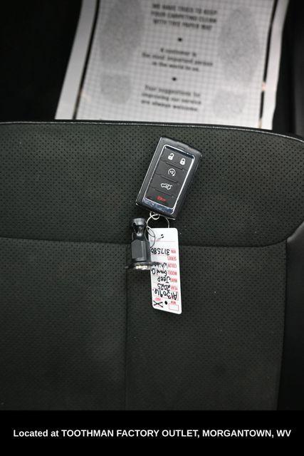 used 2025 Jeep Grand Cherokee car, priced at $33,598