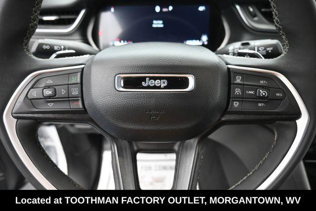 used 2025 Jeep Grand Cherokee car, priced at $33,598