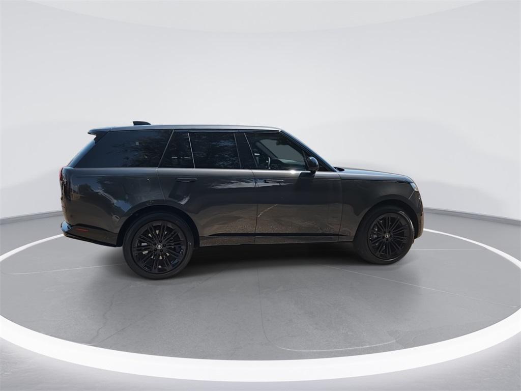new 2025 Land Rover Range Rover car, priced at $132,301