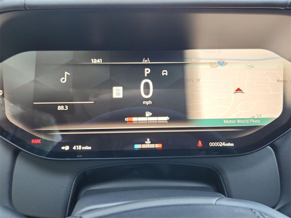 new 2025 Land Rover Range Rover car, priced at $132,301