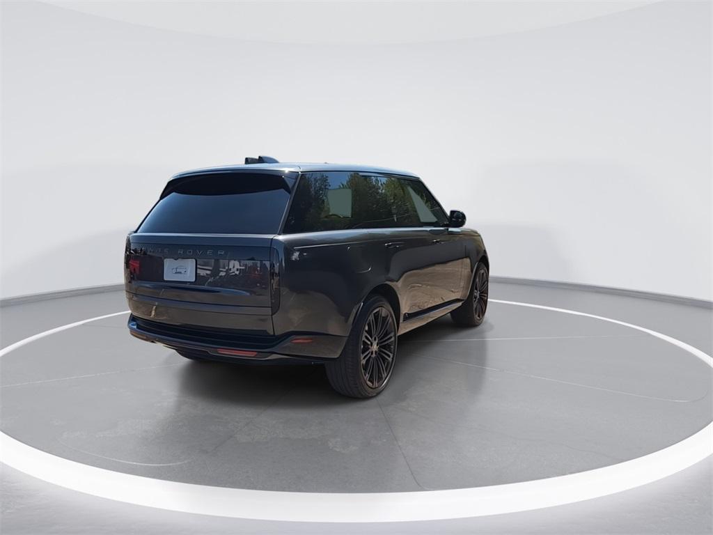 new 2025 Land Rover Range Rover car, priced at $132,301
