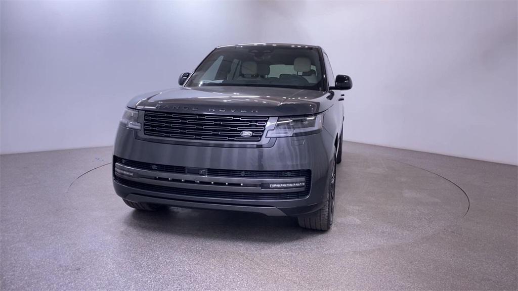 new 2025 Land Rover Range Rover car, priced at $155,096